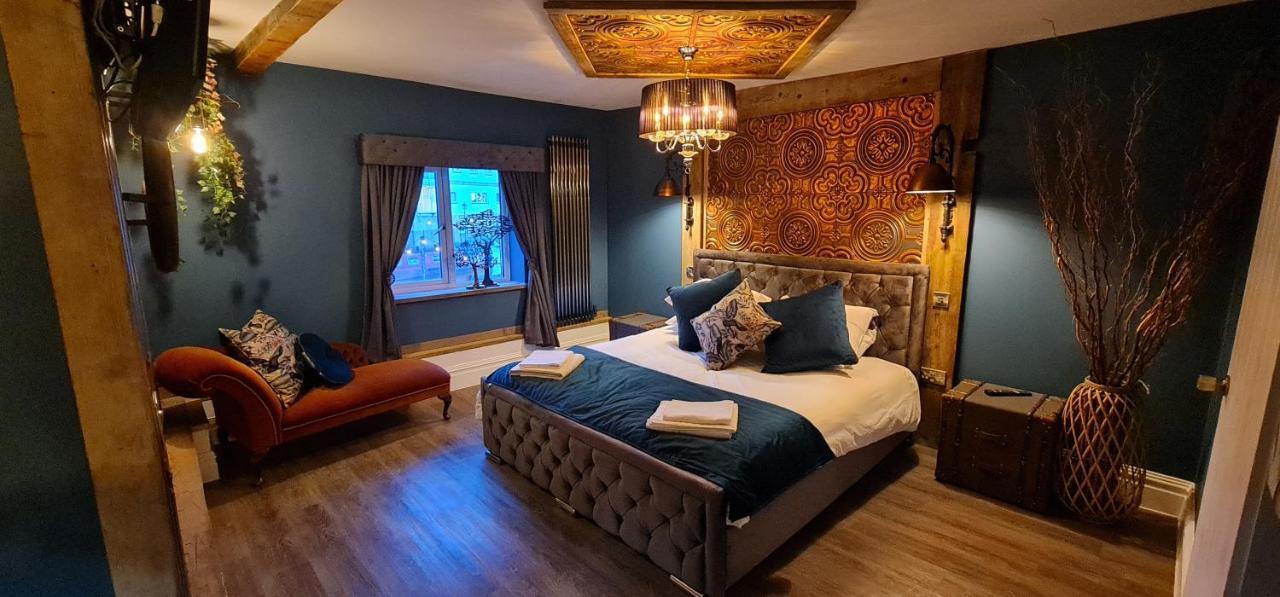The Waterside Bar, Rooms & Restaurant Swinton  Cameră foto