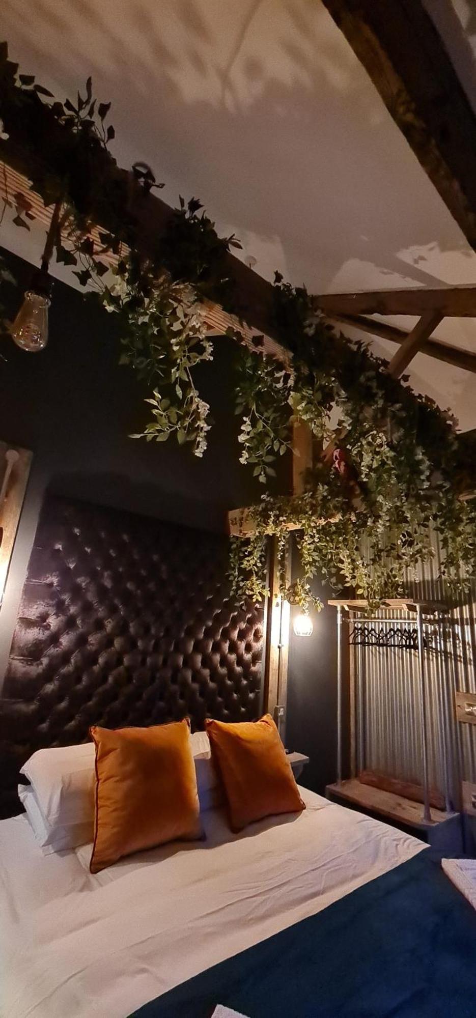 The Waterside Bar, Rooms & Restaurant Swinton  Cameră foto